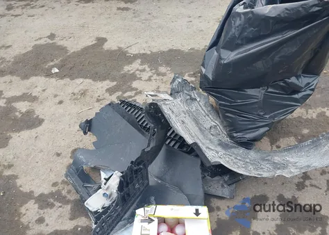 2017 Toyota Corolla Le из США, поврежденный, VIN 2T1BURHE2HC789142